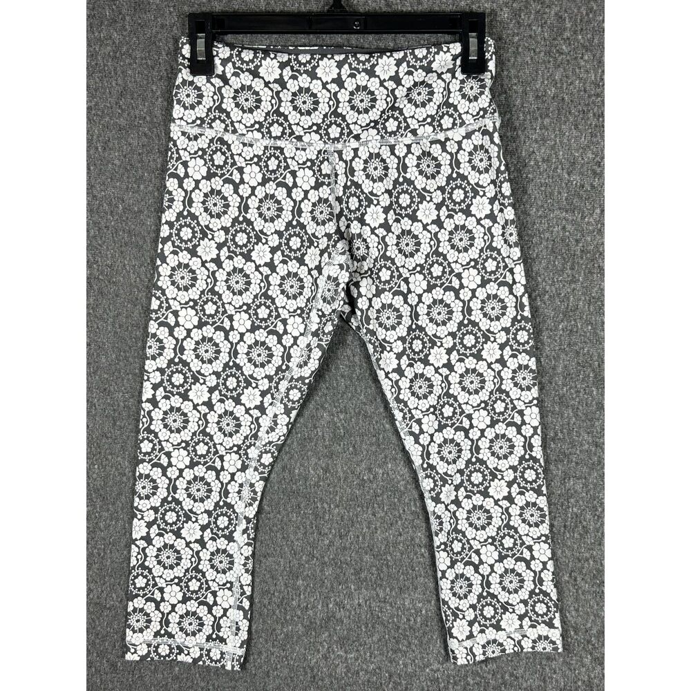 Lululemon Wunder Under Cropped Leggings Black White Pretty Lace Floral Size 6